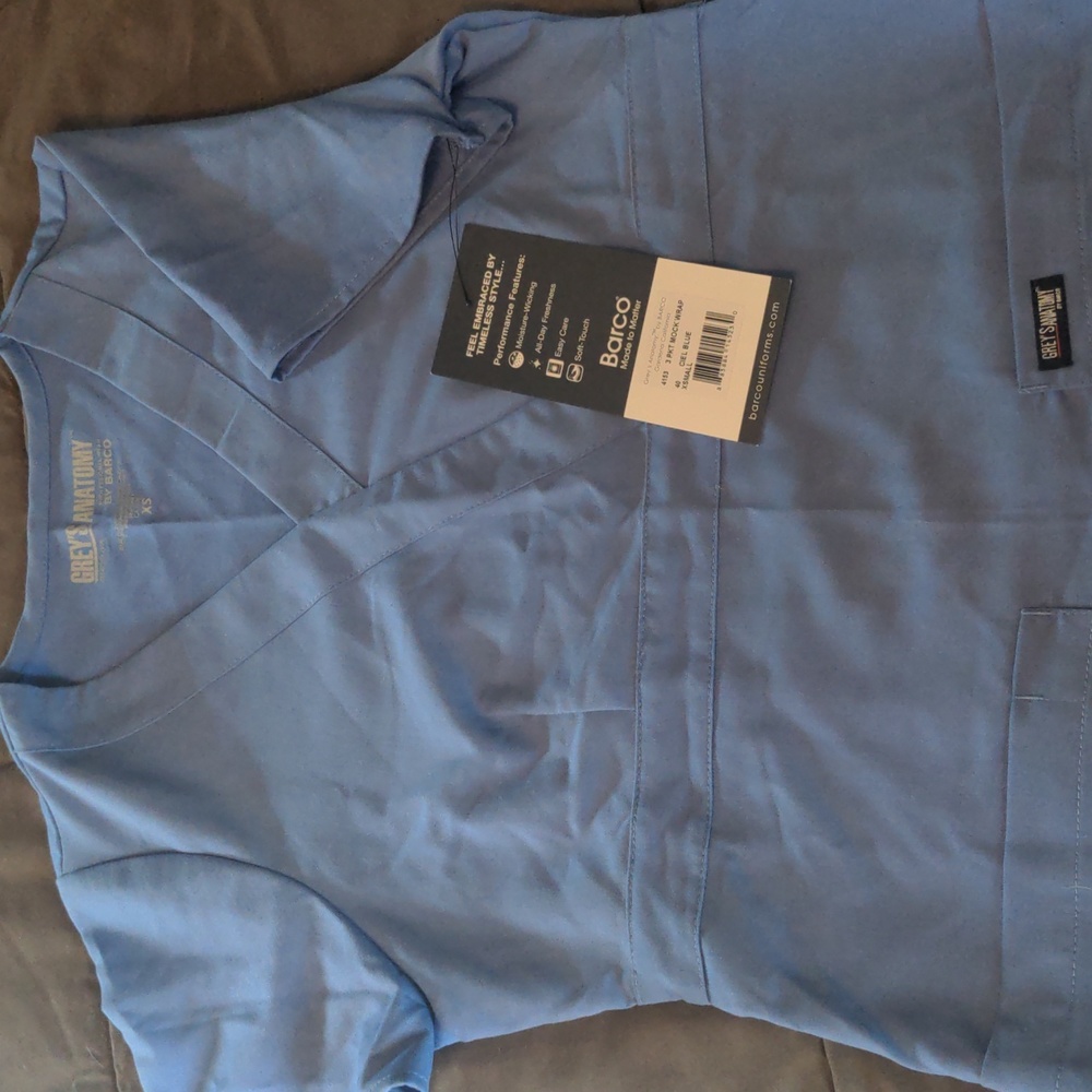 Grey's Anatomy by Barco scrub top